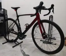 DIJUAL Roadbike Polygon Strattos S7 D, 2022, Red-M