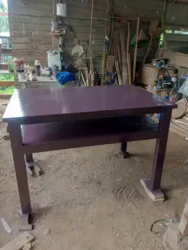 Meja makan bahan triplek 18mm