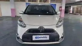 Toyota Sienta 1.5 V Bensin-AT 2018 Putih UKE