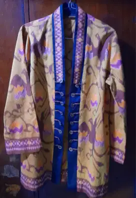 Outer Tenun Ikat