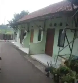 Dijual cepat kontrakan 4 pintu di bojong gede kab bogor