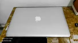 Macbook air 13inch 2017 core i5 8/128gb