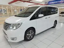 Nissan Serena 2.0 HWS Matic 2015 Putih