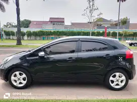 Kia Rio 2012 Bensin