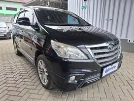 DP Rendah Toyota Kijang Innova 2.0 G Luxury Bensin-MT 2012 UBR