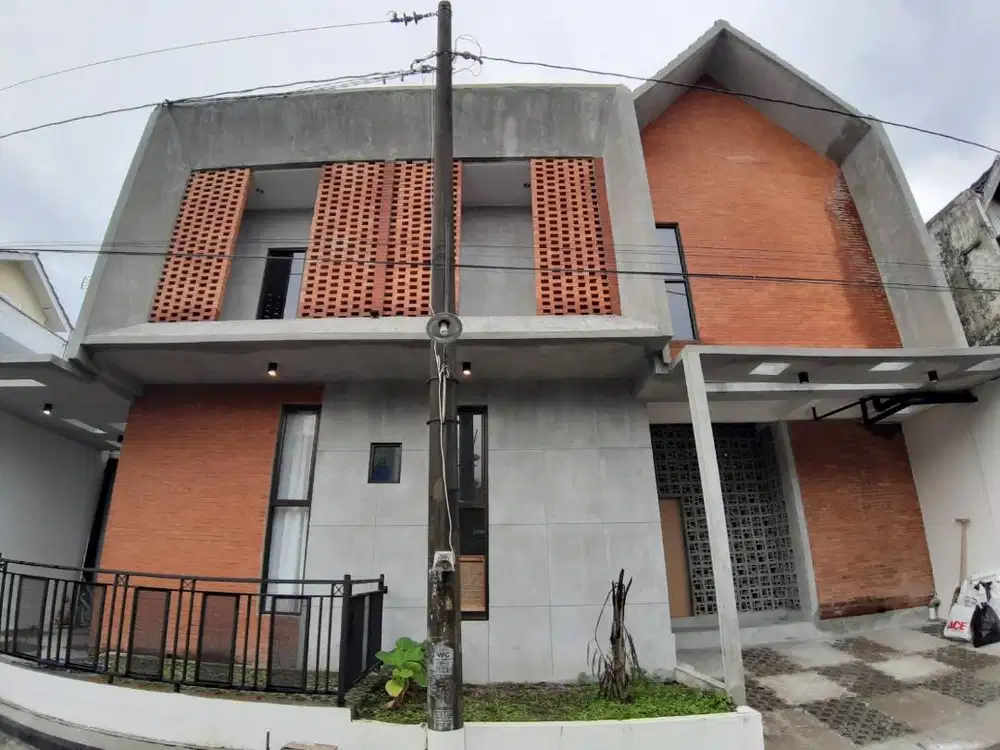 DIJUAL BANGUNAN KOSTAN EXCLUSIVE 2 LANTAI LOKASI YOGYAKARTA