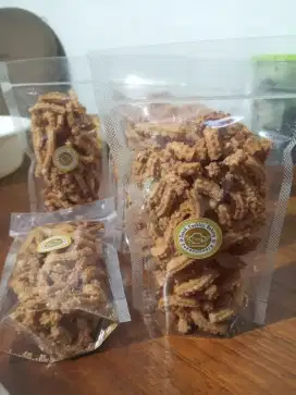 Snack Akar kelapa Wijen,Manis Renyah Murah