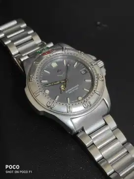 TAG HEUER 4000 7J 200M REF. 999.213A