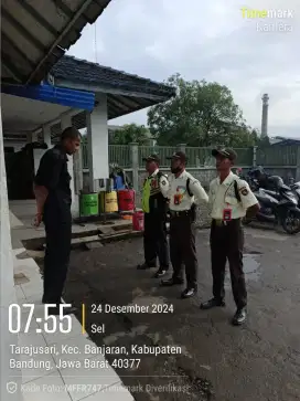 di butuhkan segera