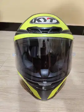 Helm KYT TT COURSE