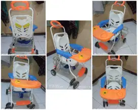 Kursi stroller dorong untuk anak makan atau jalan-jalan