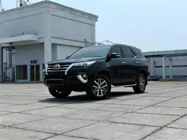 Toyota Fortuner VRZ 2.4 Low Km 57Rb