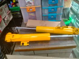 Shock absorber mini Cooper r56 bagian belakang merk KONI