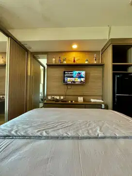 Sewa Harian, Bulanan & Tahunan Apartemen Grand Kamala Lagoon Bekasi.