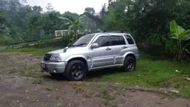 Suzuki Grand escudo 2002 Bensin