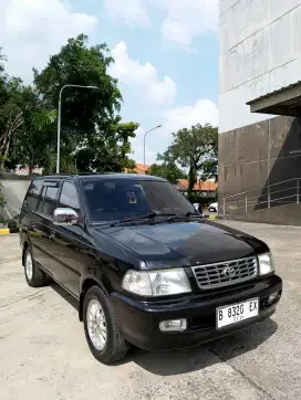 Kijang Kapsul LGX 1.8 EFI