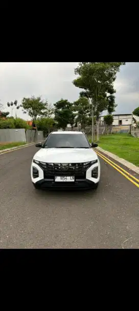Creta Style putih