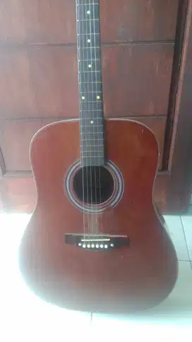 Gitar clost dijual