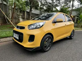 Kia Picanto 1.0 2016/2017 pribadi jarang pakai TDK kcw