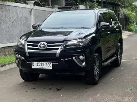 TERLARIS!!! TOYOTA FORTUNER G AT DIESEL 2018 HITAM