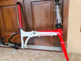 Frame set sepeda lipat Avand Lancaster