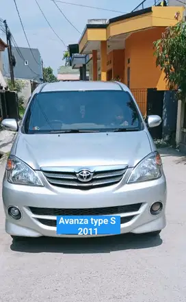 Toyota Avanza 2011 Bensin