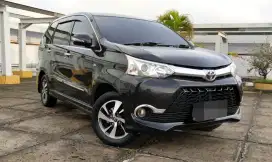 Toyota Avanza Veloz 1.5 AT 2016 UM 15 jt aja