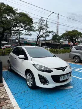 Mazda 2 R 2013 Superb Condition & Low KM