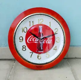 Jam dinding coca cola lawas