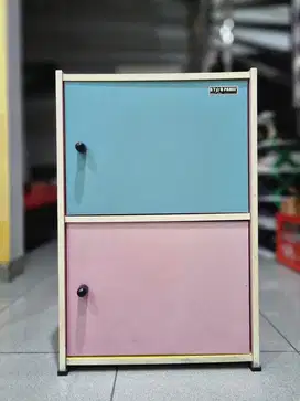 Lemari kecil 2 pintu