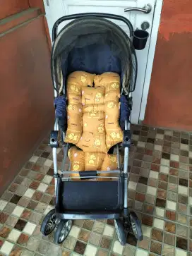 Troli bayi atau stroller Bayi