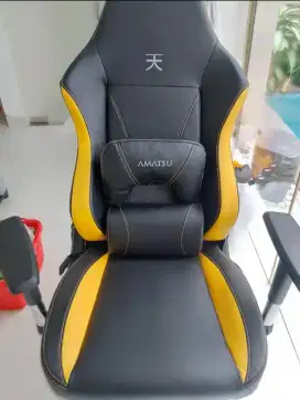 Informa Amatsu Hachi Gaming Chair