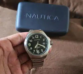 Jam tangan nautica pria