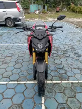 Nia:XABRE 150 2017 PLAT B BEKASI DP 2,5JT PAJAK HIDUP