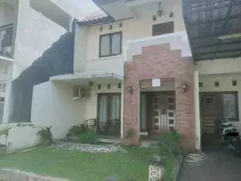 Dijual Rumah Dalam Cluster Ciputat Suasana Bali Siap Huni