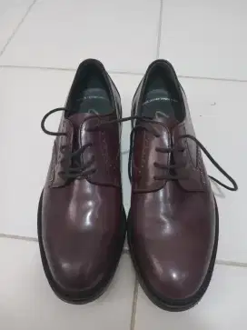 Sepatu Clarks ori