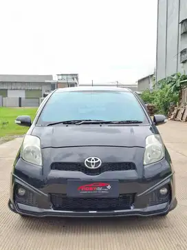 Toyota Yaris 1.5 S Limited 2013 Matic (Hitam)