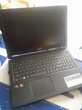 LAPTOP RYZEN 3 RAM 8GB SSD+HDD