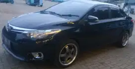 Toyota Vios limo A/T Automatic 2015 bukan Manual