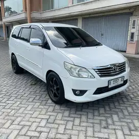 Toyota Kijang Innova 2013 Diesel