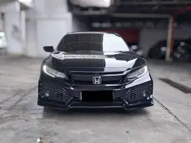 Honda Civic ES Turbo Matic / AT '2019' Hitam