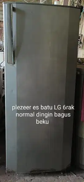 Plezeer es batu LG 6rak normal dingin bagus beku