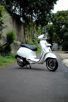 PIAGGIO VESPA METIC PRIMAVERA S 150 IGET FACELIFT 2022 ( TERMURAH )