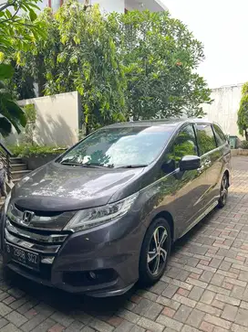 Honda Odyssey 2016 Pribadi