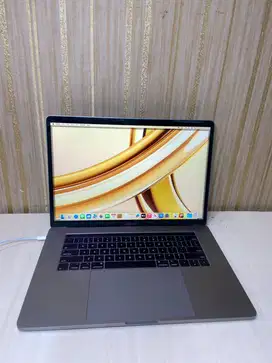 Apple MacBook Pro Touchbar 2019 Core i9 Ram 32-512Gb Mulus R-EC