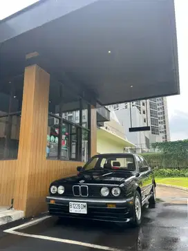 BMW E30 M10 Swap M10 Automatic Dual Carbu