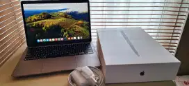 Macbook M1 2023 - 8/256Gb