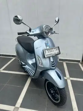 vespa primavera s grey delicato 2023