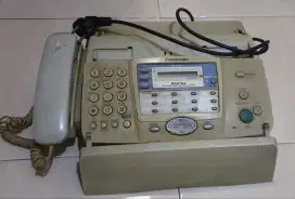 Fax dan tlp jadul masih on