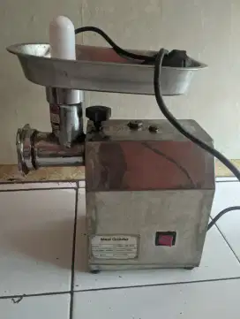 Meat grinder/Penggilingan daging